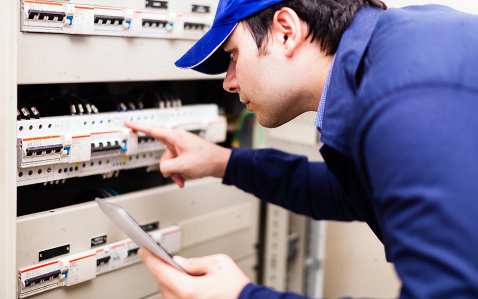 tarif horaire électricien Corbeil-Essonnes